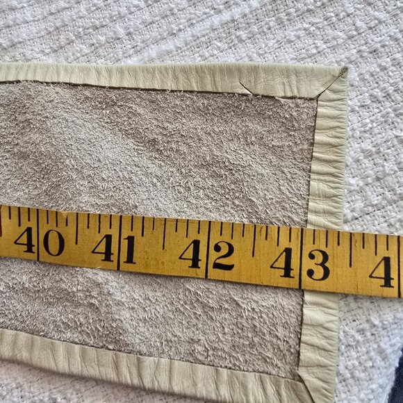 Fancy Nancy - Vintage Belt with Beautifully Detailed Metal Work & Large Quartz - Picture 10 of 10